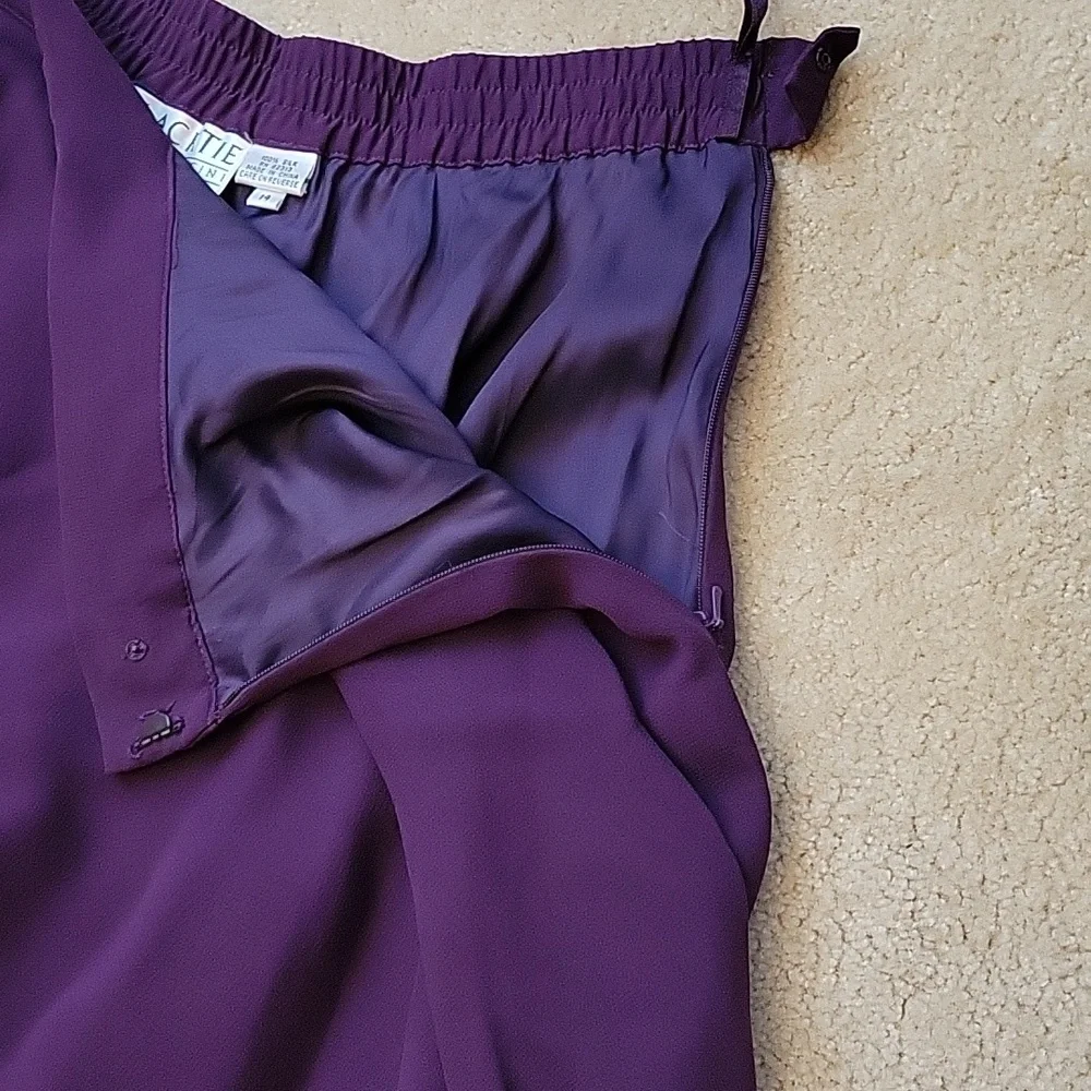 Blakc Tie Oleg Cassini Purple 100% Silk Skirt - Picture 4 of 8
